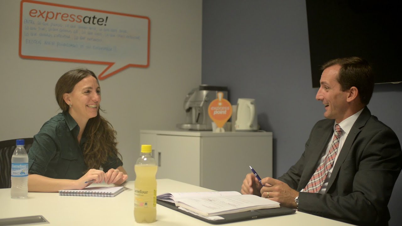 Maximiza el crecimiento profesional: Beneficios y características de un programa de mentoring 1 Maximiza el crecimiento profesional: Beneficios y características de un programa de mentoring